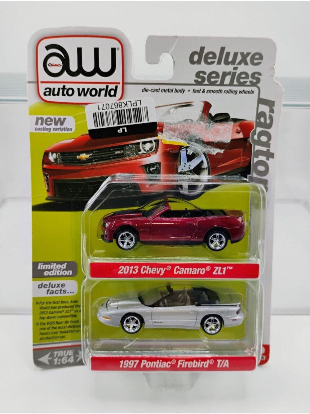Auto World Deluxe Series 1:64 2013 Camaro ZL1 & 1997 Firebird T/A
